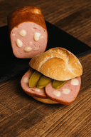 Käseleberkäse – ca. 500 g | Rauchofen - Leberkäse mit Käse | Backfertig & herzhaft genießen - Kumitzberg.at